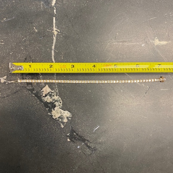 Diamond Tennis Bracelet - Picture 4 of 7